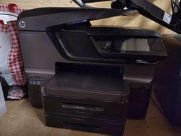HP Officejet Pro 8600 Plus E-All-in-One-Drucker - N911g