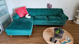 Chesterfield Style Ecksofa in Smaragdgrün