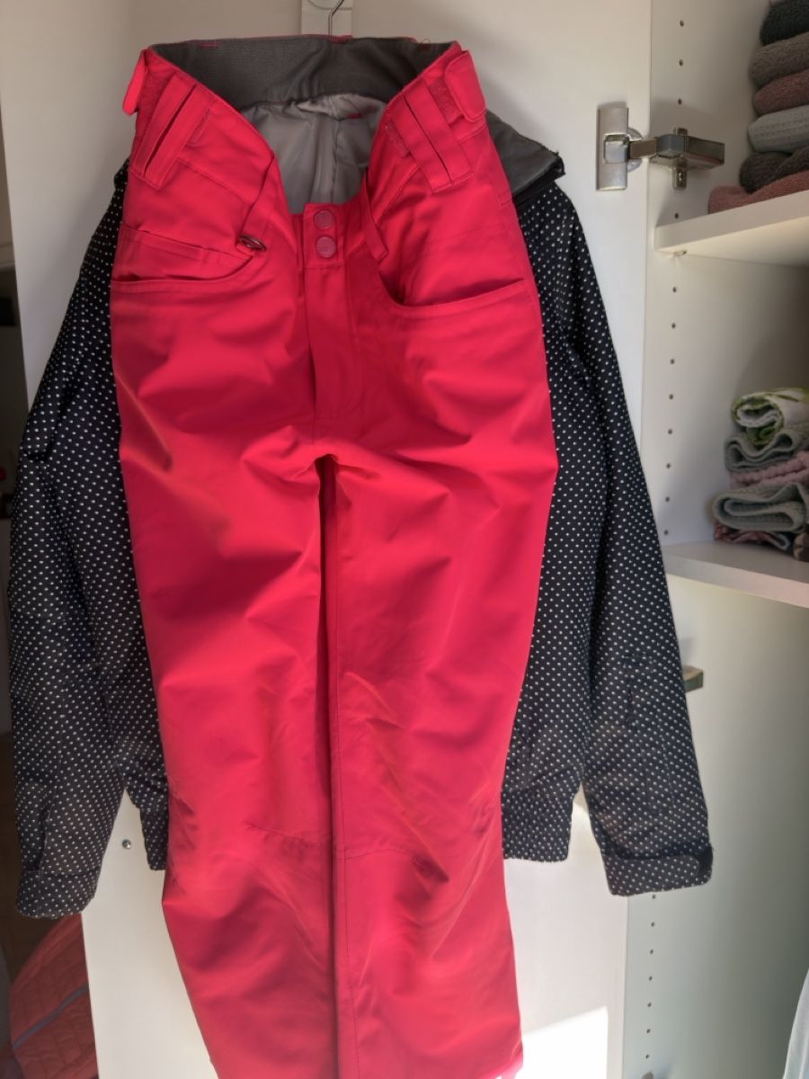 Roxy Kleiderpakete & -sets: Roxy Ski/ Snowboard set – Gebraucht aus Bernex von Michuwil 4