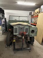 Land Rover Series 3 Projektfahrzeug i m Frühling fertigstell