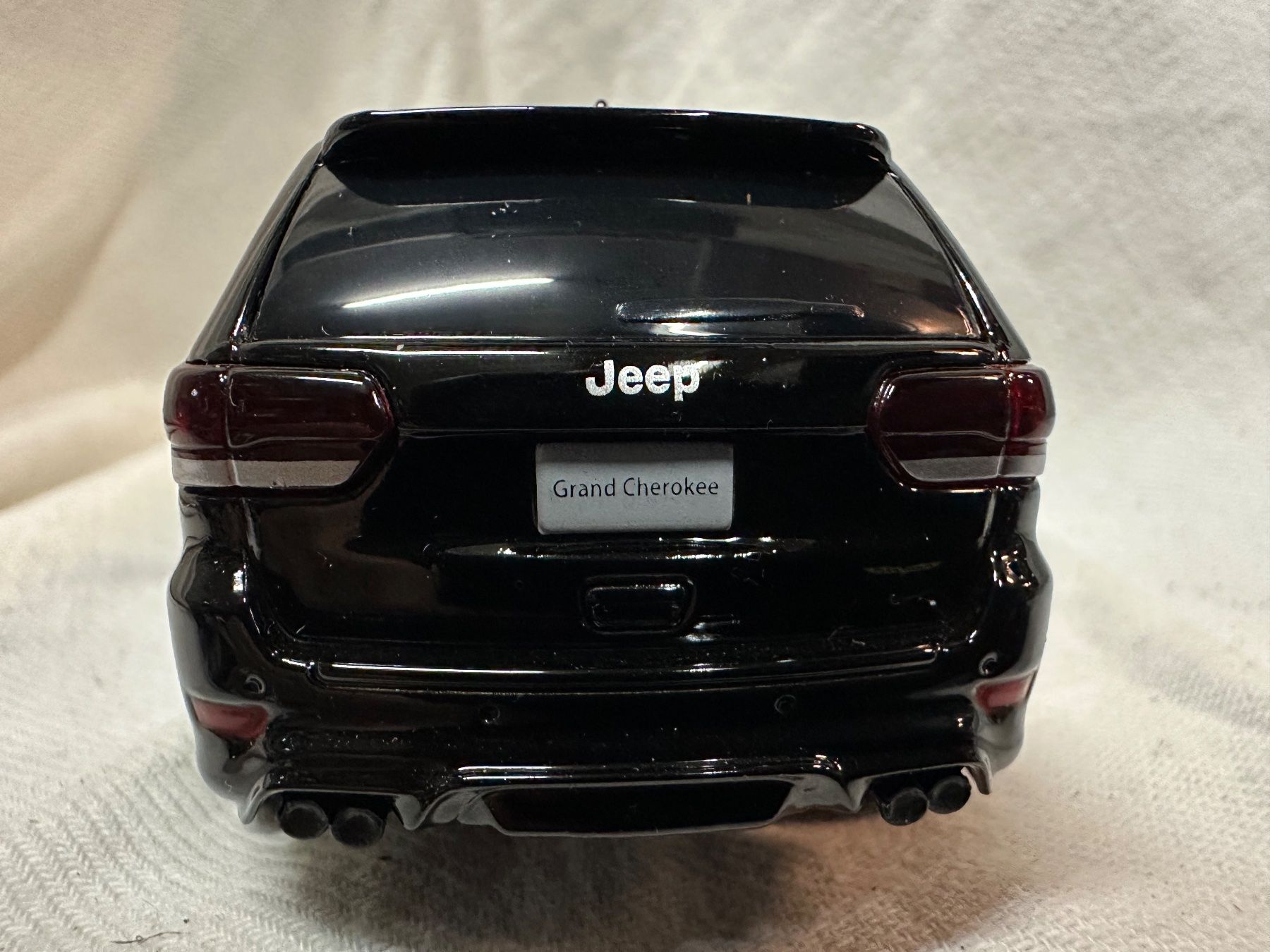 Jeep Modellini d'auto: Jeep cherokee – Nuovo e nell'imballaggio originale da Reinach AG venduto da rares75 2