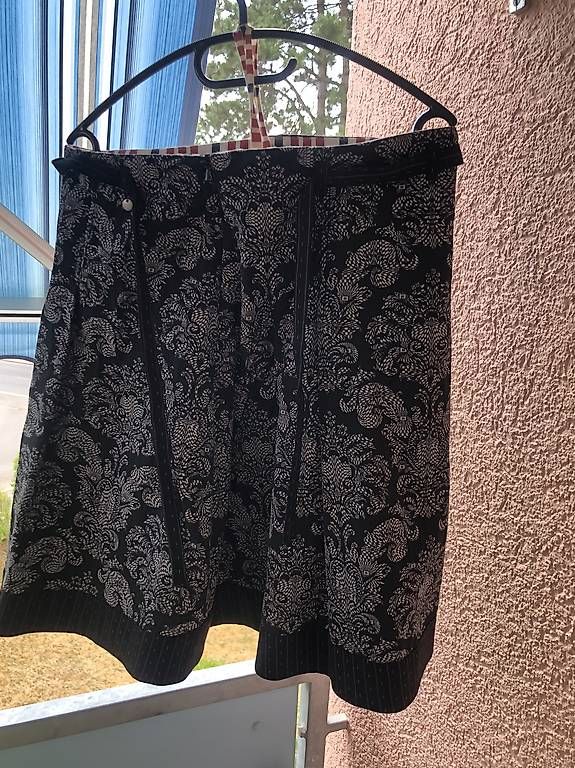 Pantaloni: 20 – Usato da Thun venduto da kohlim 1