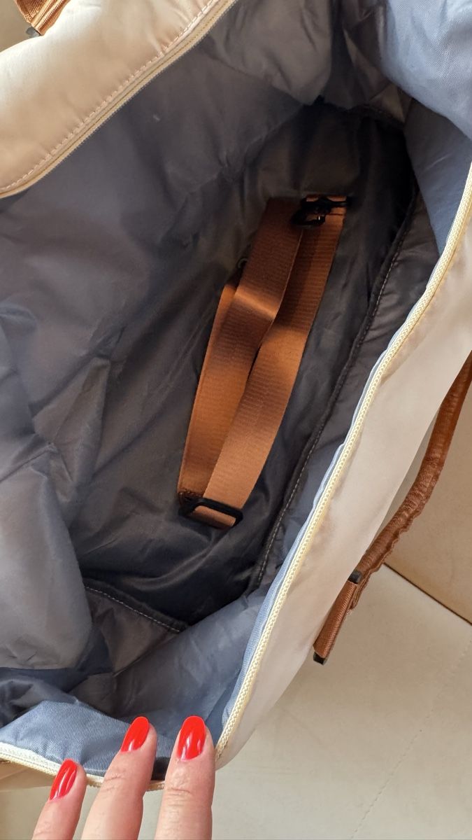 Sacs: Reisetasche schwarz  – Neuf avec emballage d'origine à Surcasti par Lenkita 5