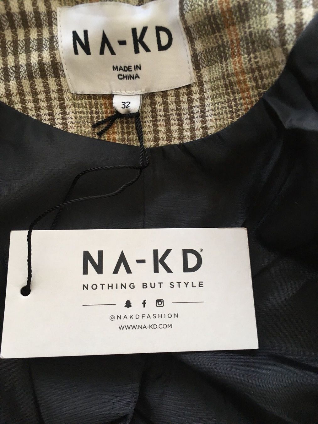 Giacche: Blazer oversize neuf avec étiquette – Nuovo e nell'imballaggio originale da Genève venduto da Saleena 4