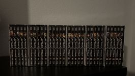 Attack on Titan Manga Band 1–30 | 6 Sammelschuber | Deutsch