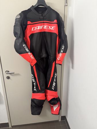 Dainese Motorrad Lederkombi Gr. 54 - Top Zustand!
