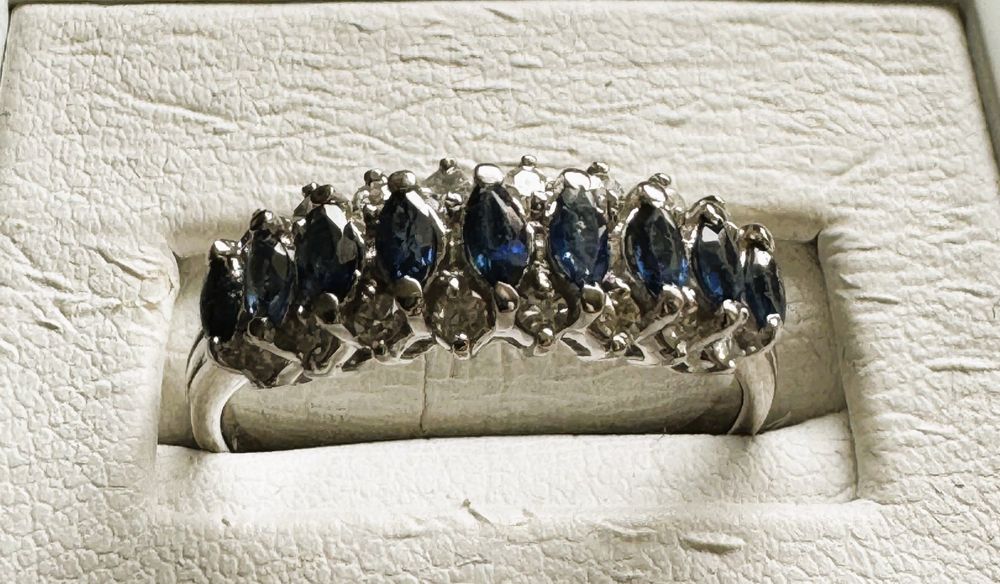 Damenring 18Karat Weissgold mit Saphiren und Brillanten 1