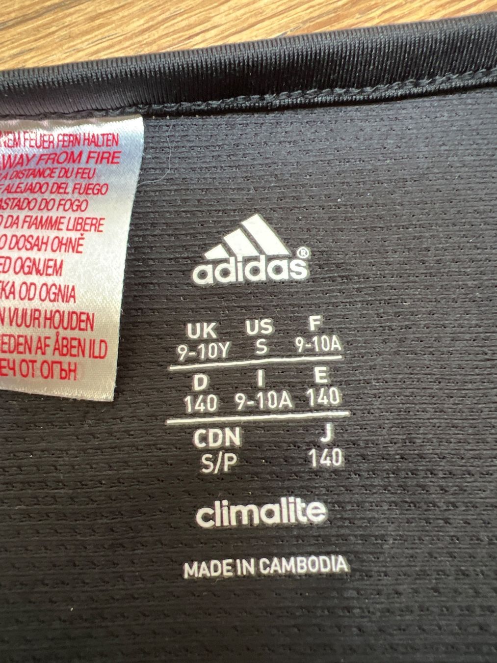 Adidas Camicette, T-shirt & Top: Adidas Shirt Gr.140 – Usato da Visp venduto da bluenero 2