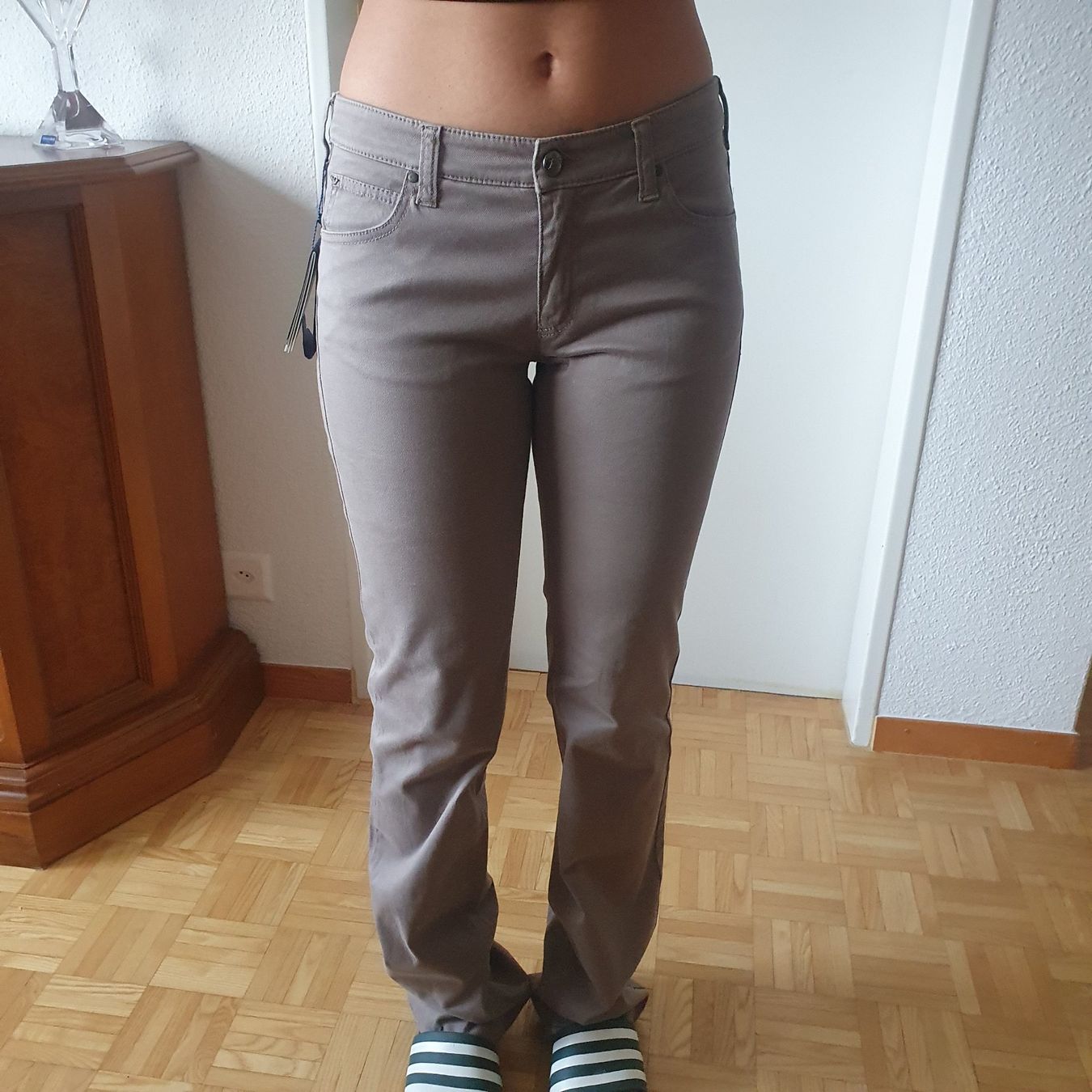 Armani Jeans: Neue originale Damen Armani Jeans Gr 28 – Nuovo e nell'imballaggio originale da Pfaffhausen venduto da mai2002 6