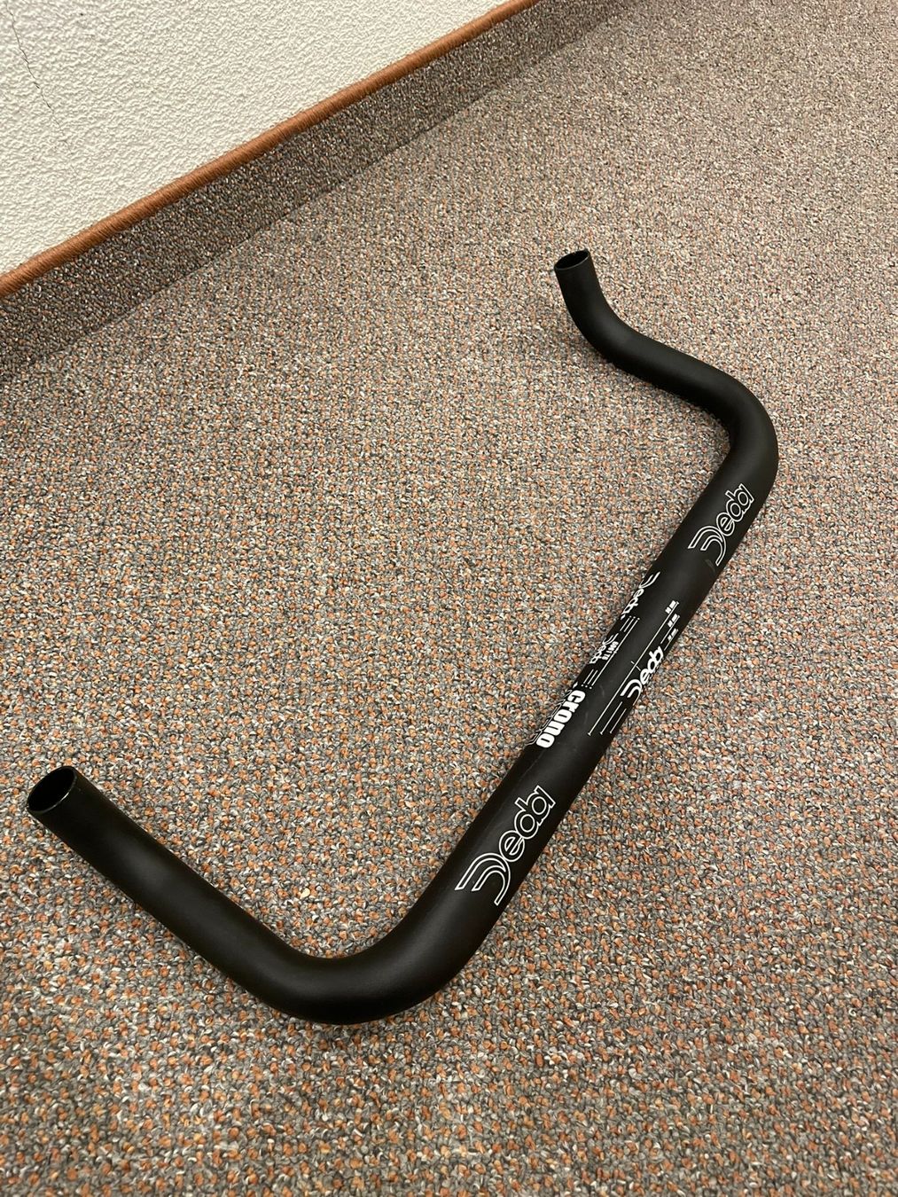 Pièces détachées: Deda Crono Nero Lenker 42 cm – D'occasion à Zürich par aeroflo1