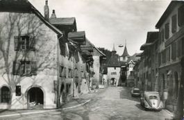 Valangin  NE  -  Le Bourg  /   autos      en 1961
