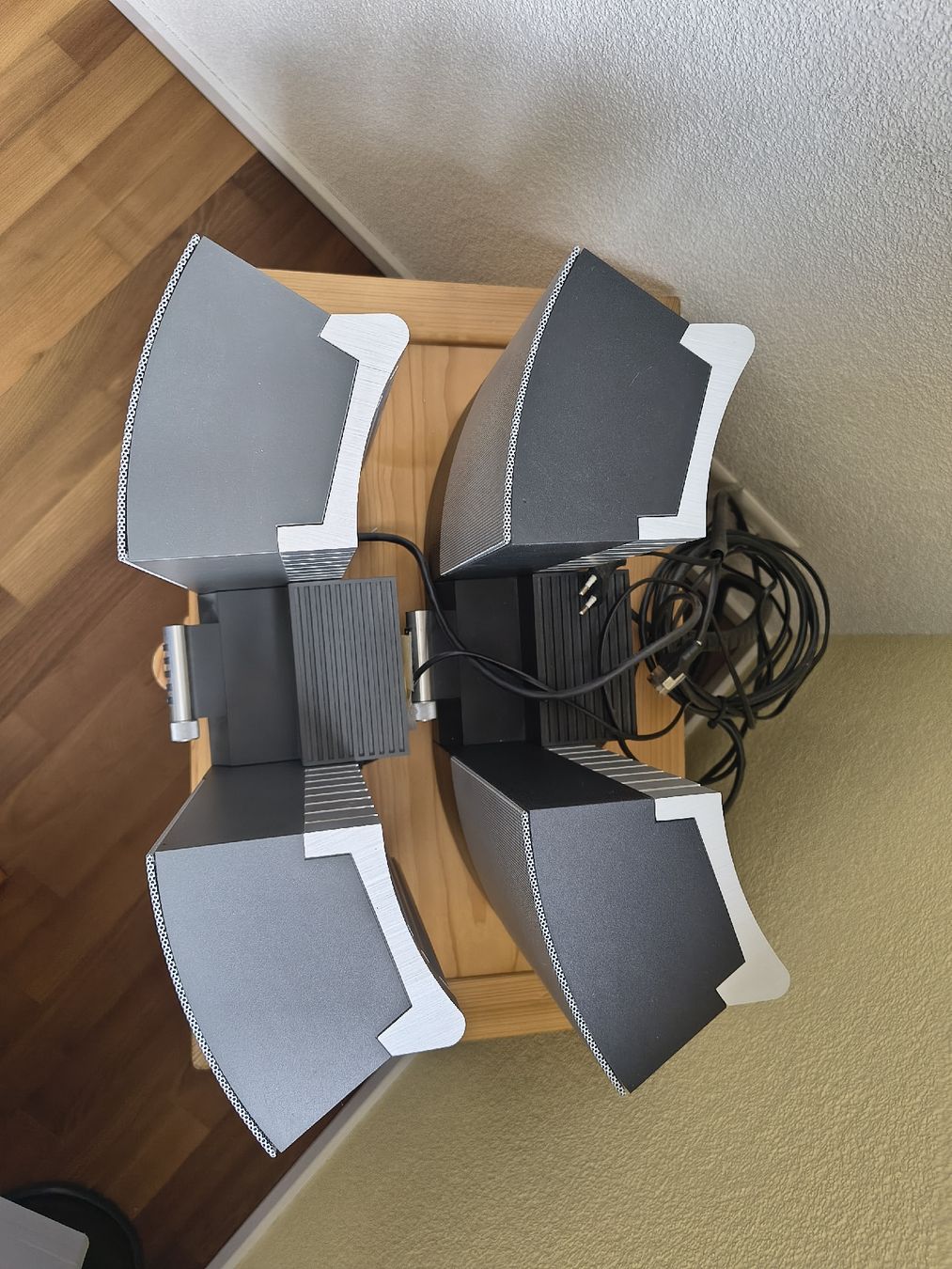 Bang & Olufsen Casse acustiche: Bang + Olufsen Beolab 2000 2 Stück – Usato da Herisau venduto da Knelli37 2