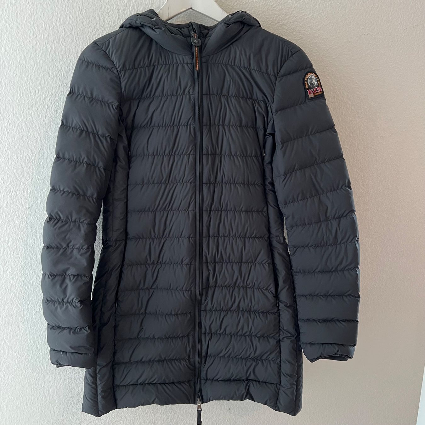 Parajumpers Cappotti: Leichter Parajumpers Daunenmantel – Usato da Arlesheim venduto da Charlotte.grm