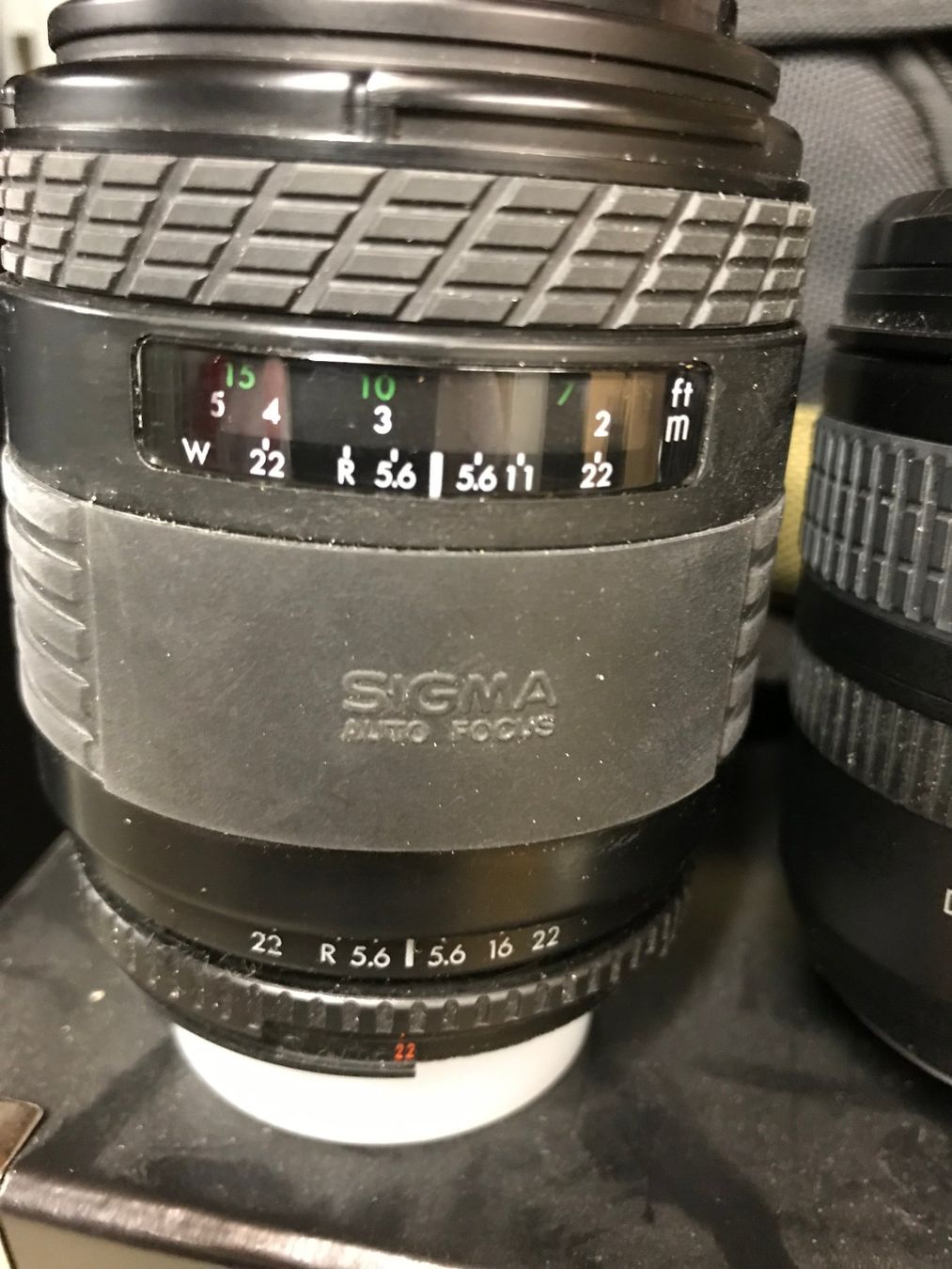 Nikon Fotocamera: Nikon D90 digitale Spiegelreflexkamera mit 2 Objek. Stativ – Usato da Kaiserstuhl AG venduto da gmt2 2