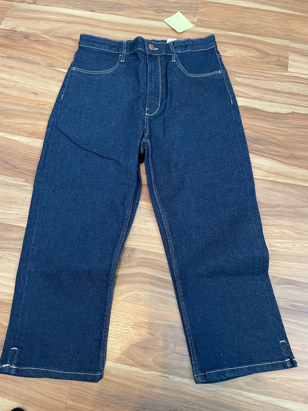 Pantaloni: 3/4 Jeanshose Grösse 170 – Nuovo (secondo la descrizione) da Neuenkirch venduto da balani