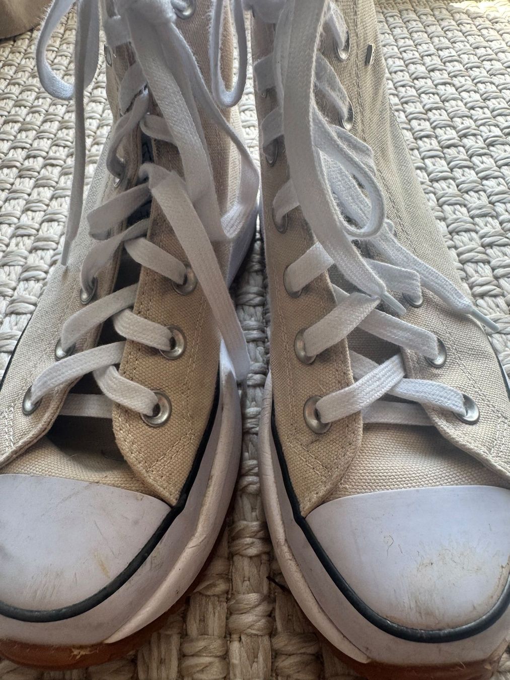 Damenschuhe: Sneakers Damen BK Grösse 38 cremefarben – Gebraucht aus interlaken von zora38 1