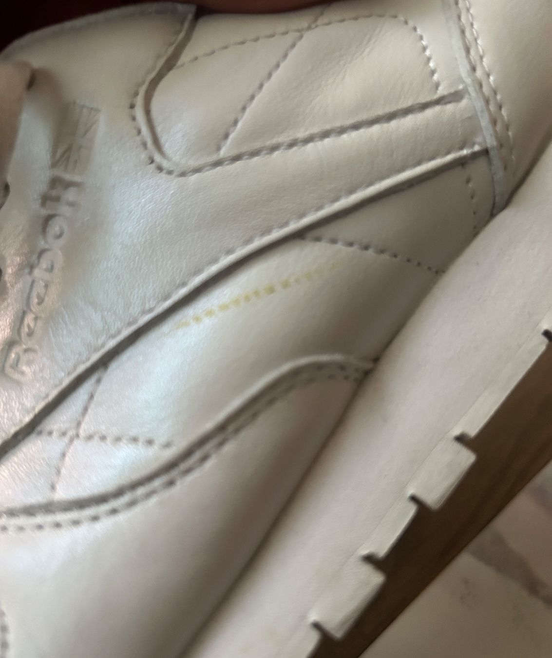 Reebok Scarpe da donna: Reebok Turnschuhe weiss Grösse 37 – Usato da Bern venduto da cip_v9xh 2
