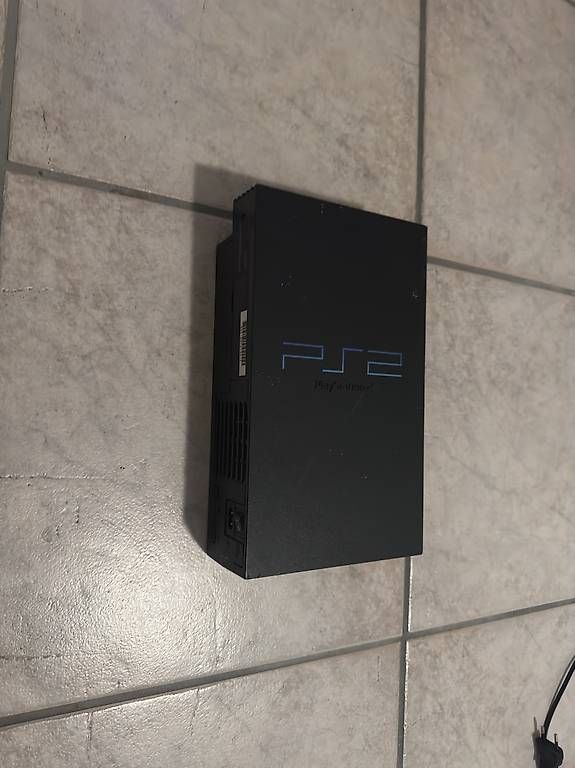Sony Konsolen: PlayStation 2 (PS2) Konsole – Gebraucht aus Muttenz von Tim_4t