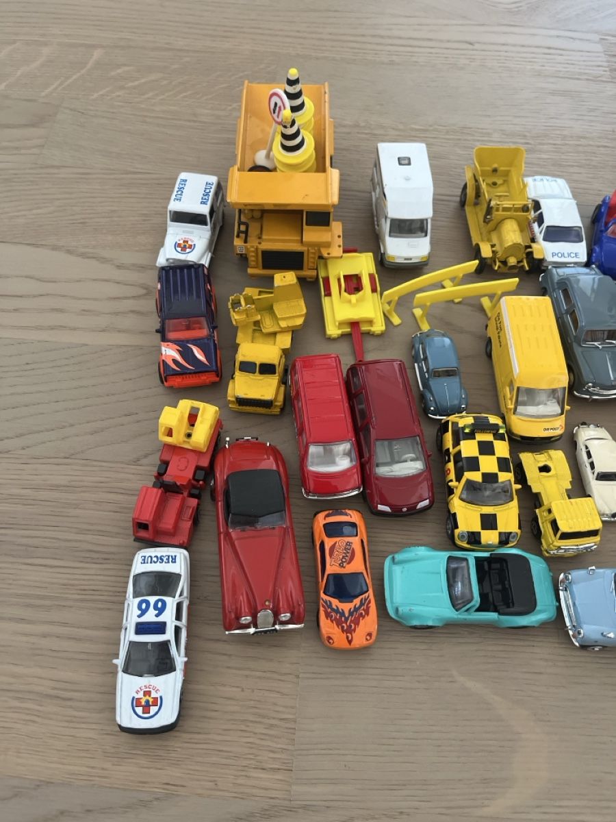 Spielzeuge: Spielzeugautos Lot – Gebraucht aus Basel von Regenschein 1