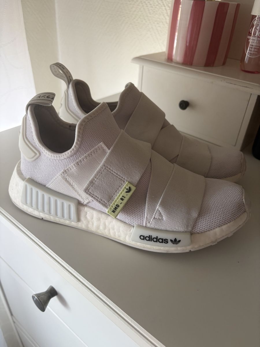 Adidas Scarpe da donna: Adidas Sneakers 38,5  – Usato da Basel venduto da Brunner.T 3