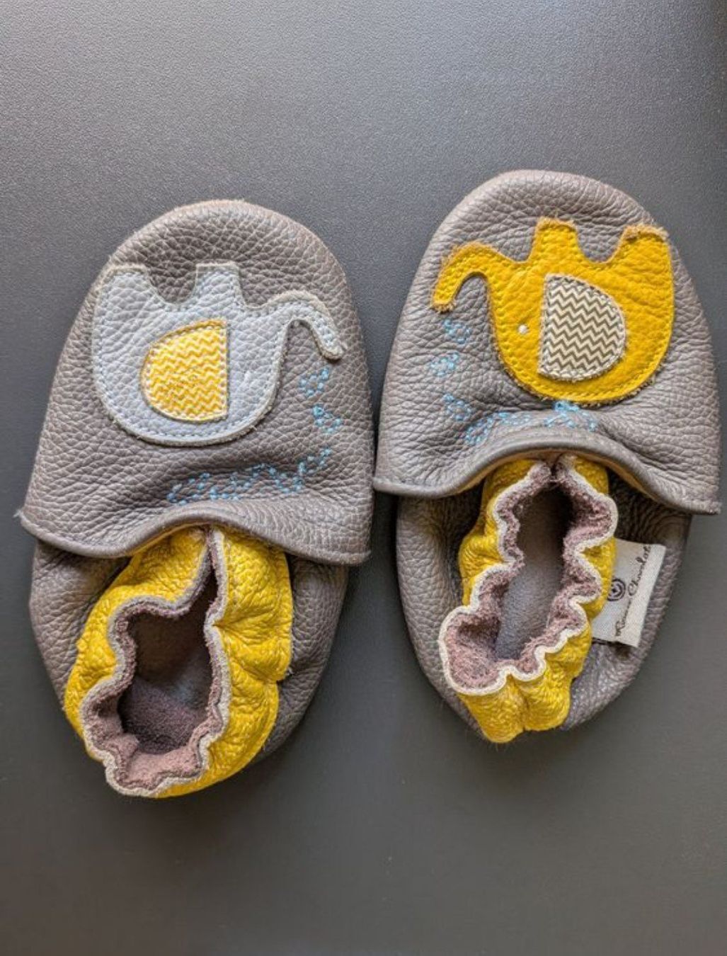 Scarpe per ragazzi: Rose et Chocolat Lederfinken Gr. 21 – Usato da Winterthur venduto da Mvy2024 1