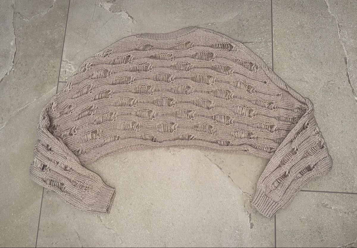 Tops: New Yorker Strickpullover Cropped Beige Grösse S – Neu (gemäss Beschreibung) aus Illnau von koko_33 1