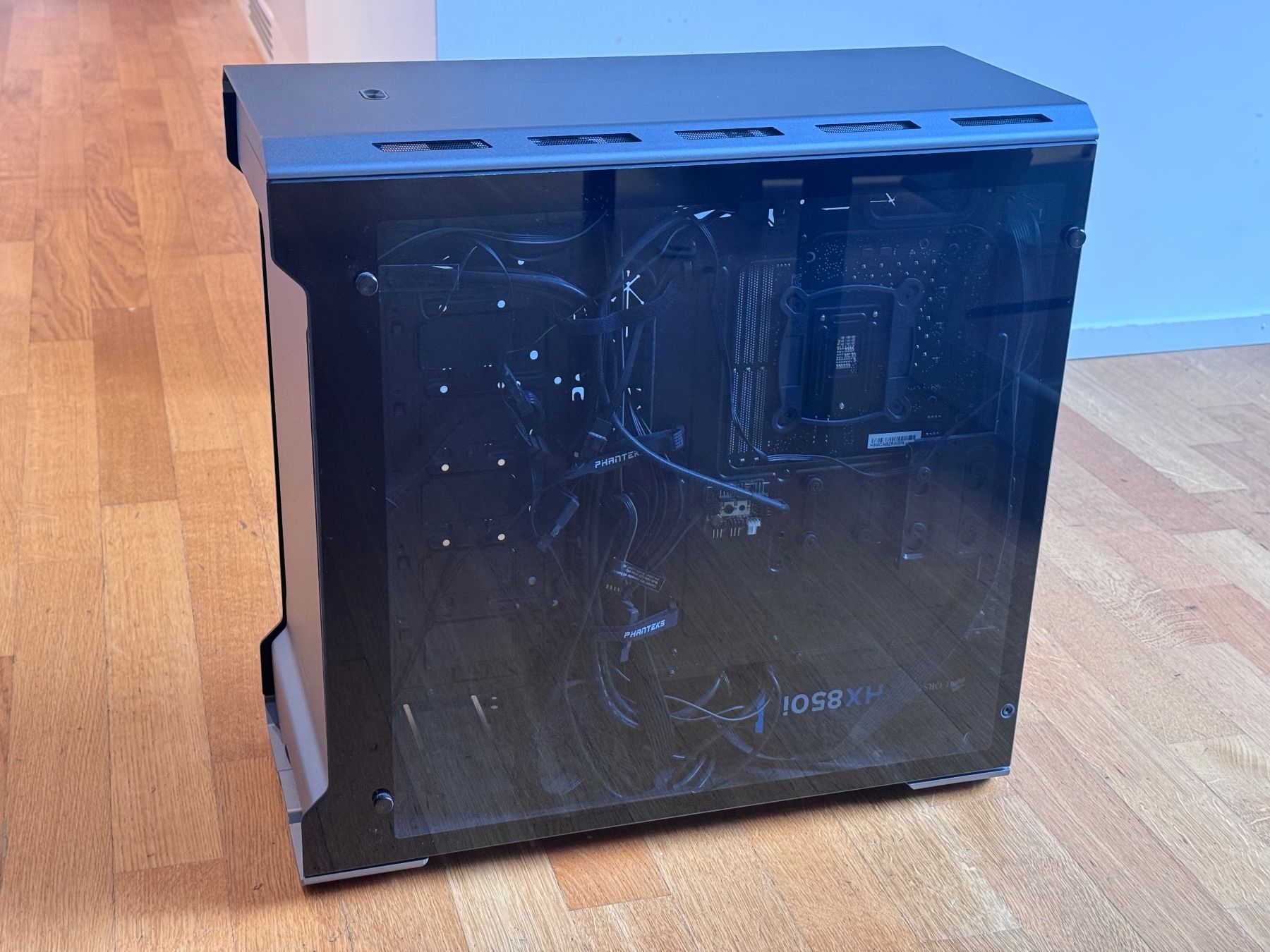 Asus PC: Gaming PC - Phanteks Gehäuse - 1080Ti - STRIX Set – Usato da Zürich venduto da xevious69 4