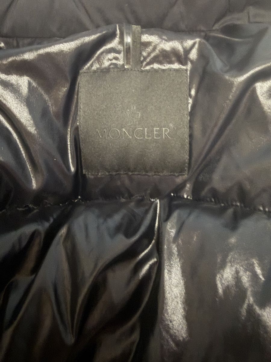 Moncler Giacche: Moncler Dieng taille 3 – Usato da Venthône venduto da No_broc 7
