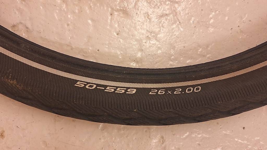Schwalbe Pneumatici & Ruote complete: Pneu Schwalbe Marathon 26 x 2.00 – Usato da Corminboeuf venduto da demalp 1
