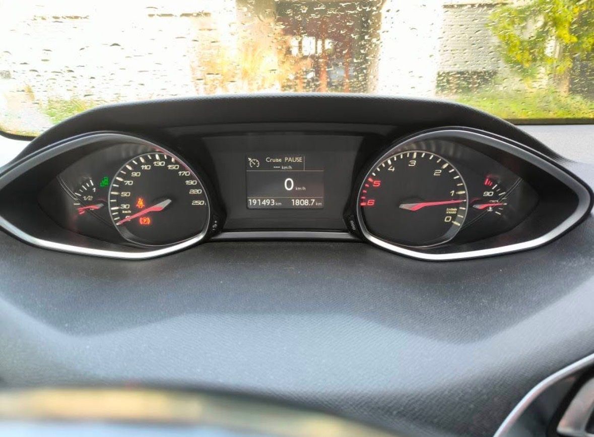 Peugeot Automobili: Peugeot 308 1.6 – Usato da Meiringen venduto da ric_2qn5 8