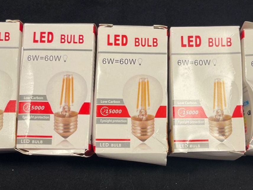 Lampade: 3 LED Glühbirnen 60W, E27 – Nuovo e nell'imballaggio originale da Zimmerwald venduto da Corinne3783