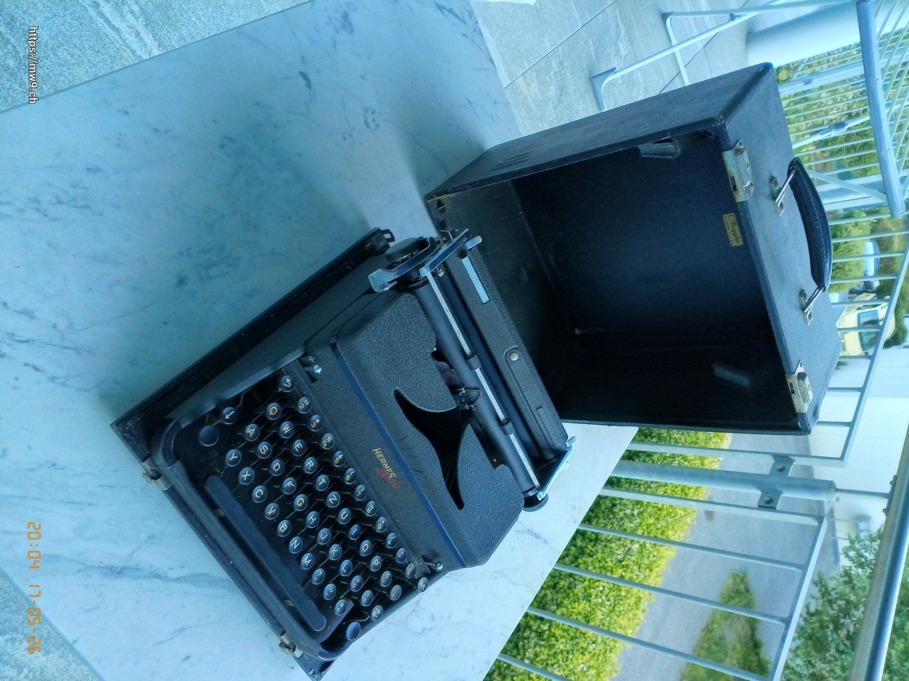 Macchine da scrivere: Hermes 2000 Schreibmaschine antikes Modell – Usato da Castione venduto da Markus_Winter_Ticino
