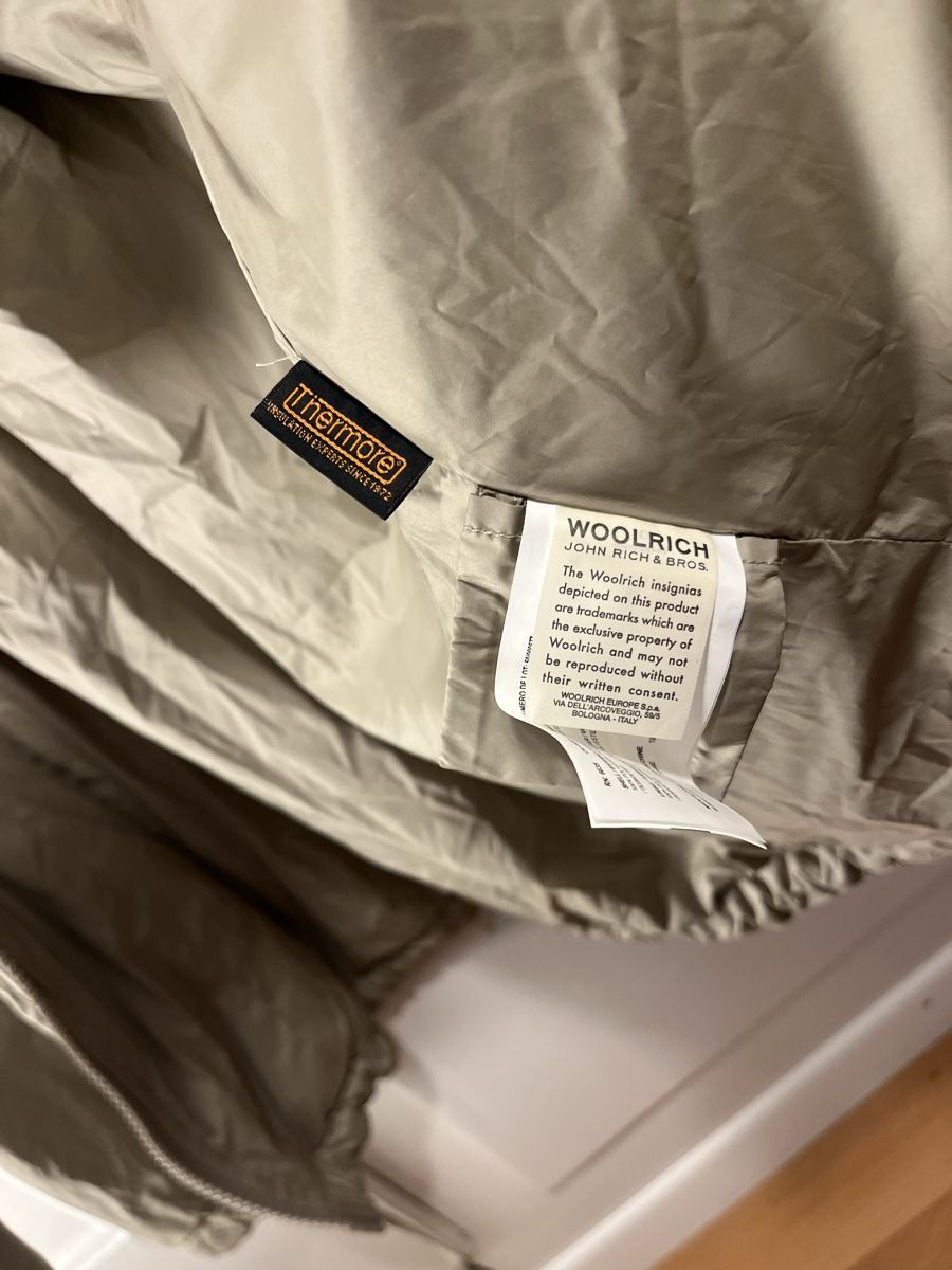 Woolrich Giacche: Woolrich Bomberjacke Beige Gr. S Oversized – Usato da Bern venduto da Camski 5