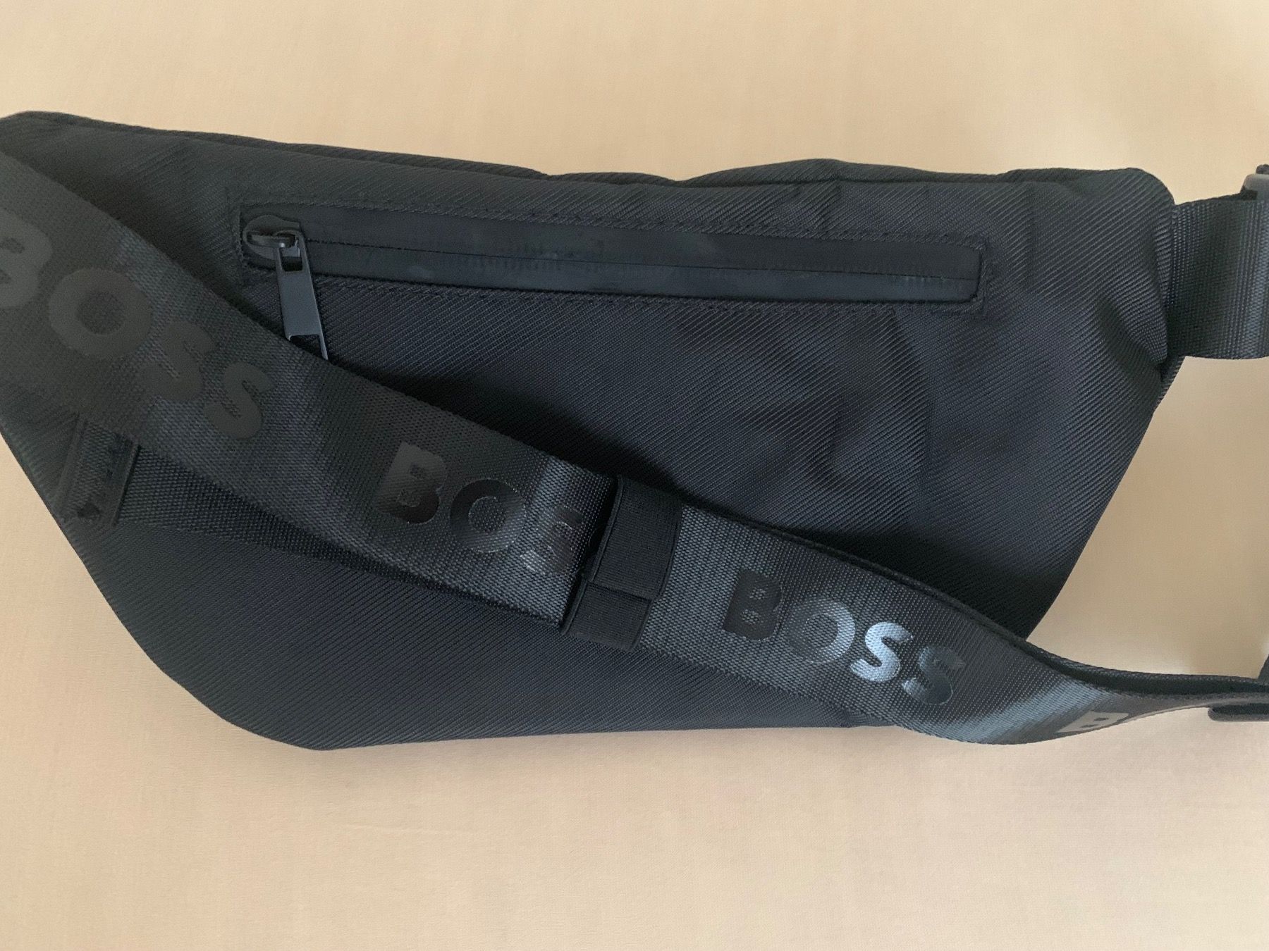 Hugo Boss Borse: BOSS Bauchtasche / Gürteltasche – Nuovo e nell'imballaggio originale da Kilchberg ZH venduto da November7 2