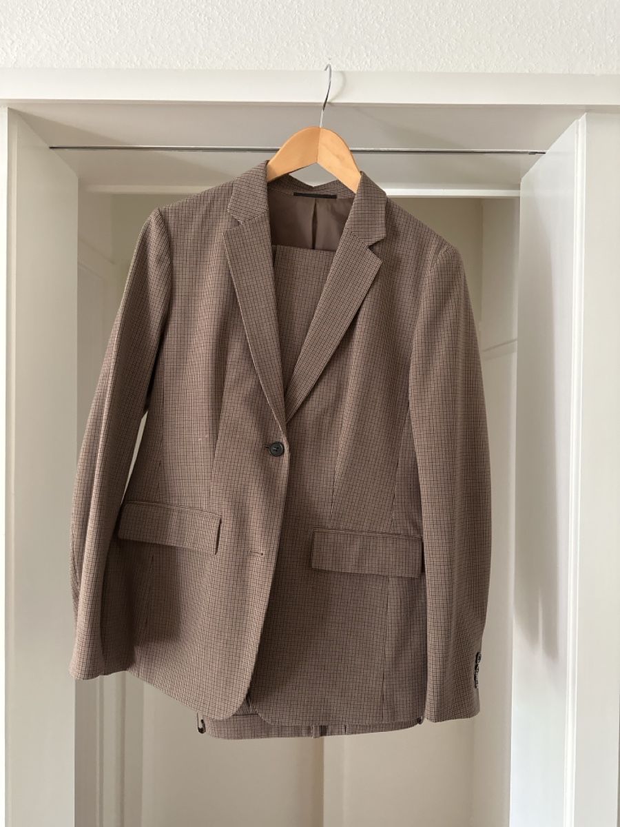 Completi & Tailleur: Uniqlo summer suit - size s/m – Nuovo (secondo la descrizione) da Zürich venduto da Sporty77