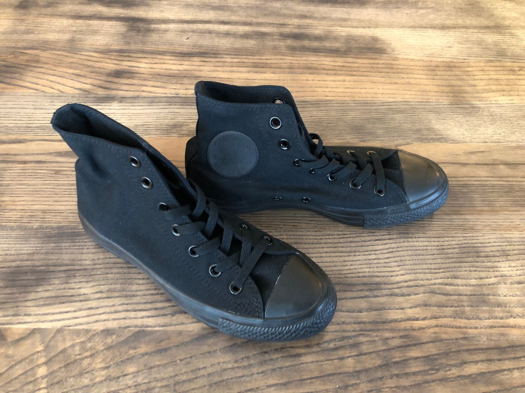 Converse Herrenschuhe: Converse All Stars Sneaker, Schwarz, Gr. 37.5 – Gebraucht aus Berg am Irchel von Zweiti_Chance