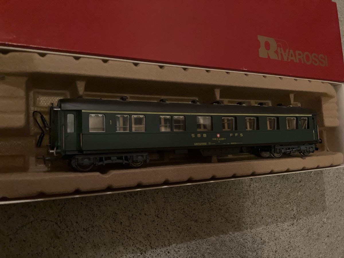 Modellini di ferrovie: 3 schöne Wagen DB, SBB & Venice Simplin Orient Exp – Usato da Baden venduto da Hikaruu 3