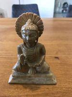 Buddha aus Marmor 