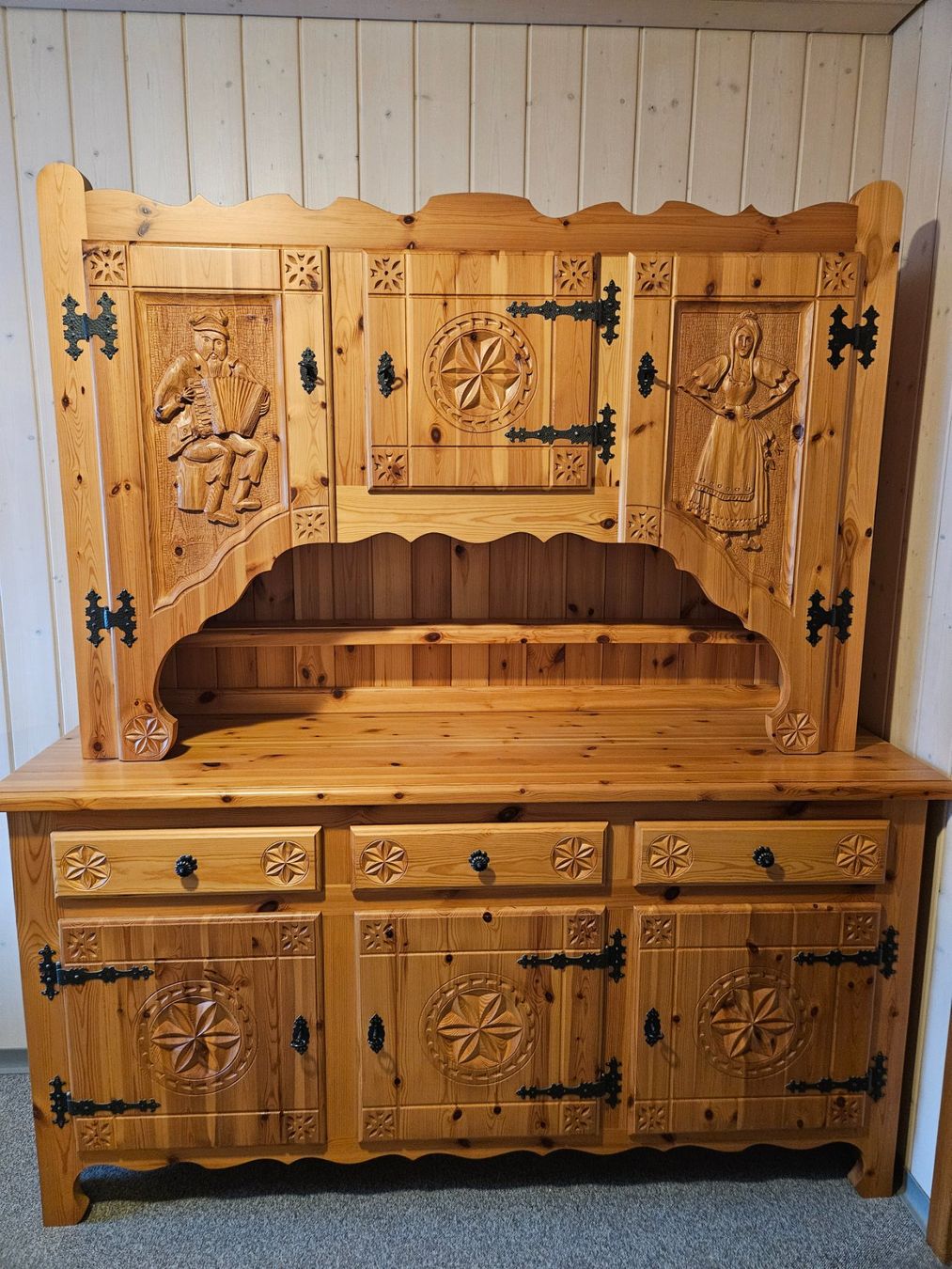 Büffets: Buffet – Gebraucht aus Birrhard von Schrot70