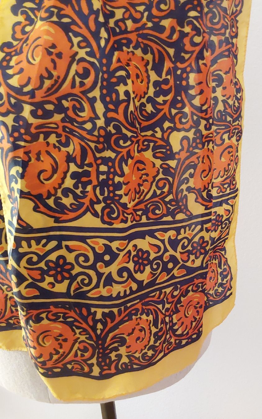 Foulard & Sciarpe: Foulard Vintage Acetat – Usato da Köniz venduto da scopello12 2