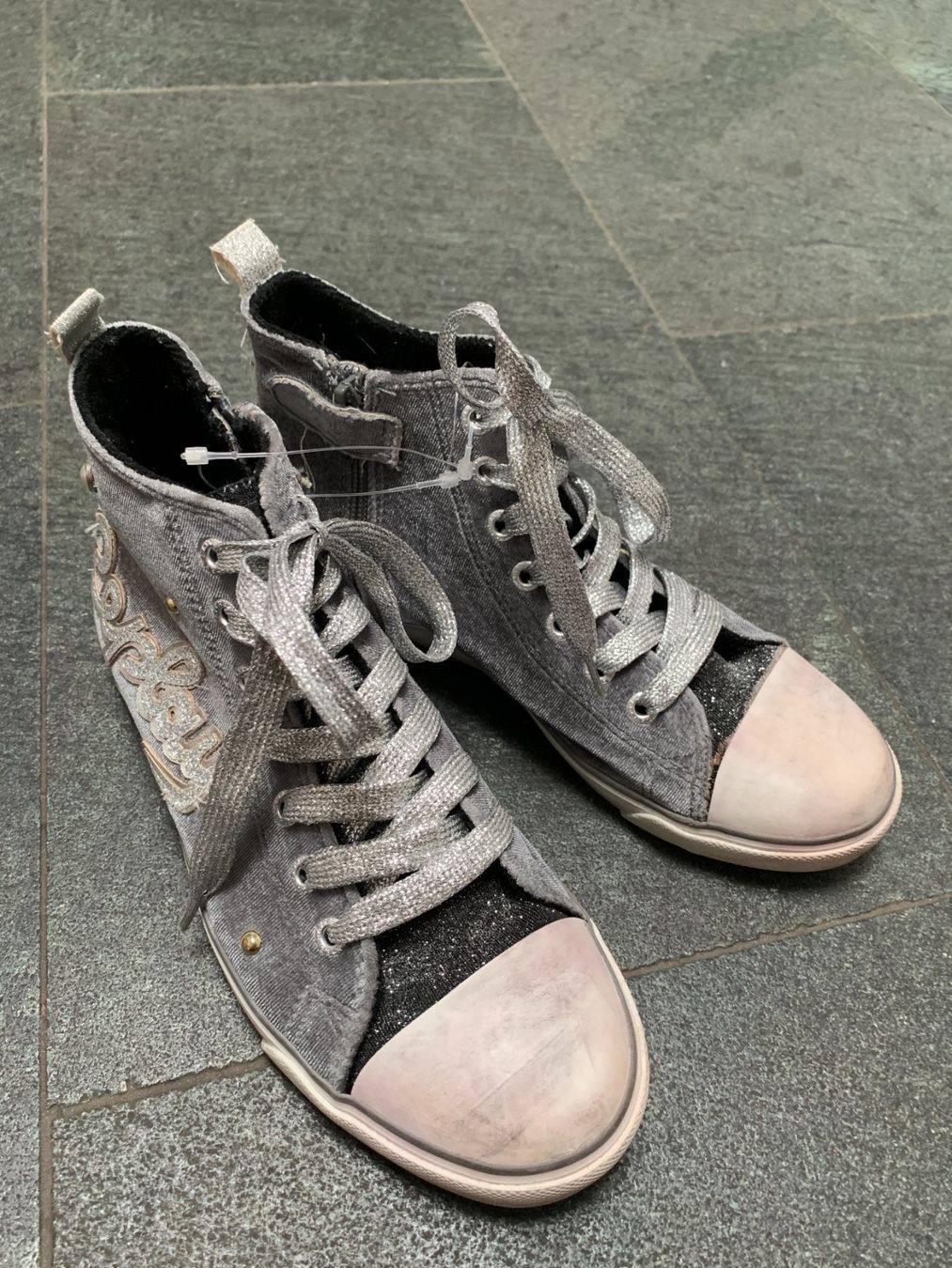 Replay Scarpe per ragazze: Replay Sneaker Mädchen Gr. 36 – Usato da Uitikon Waldegg venduto da daniela_diana