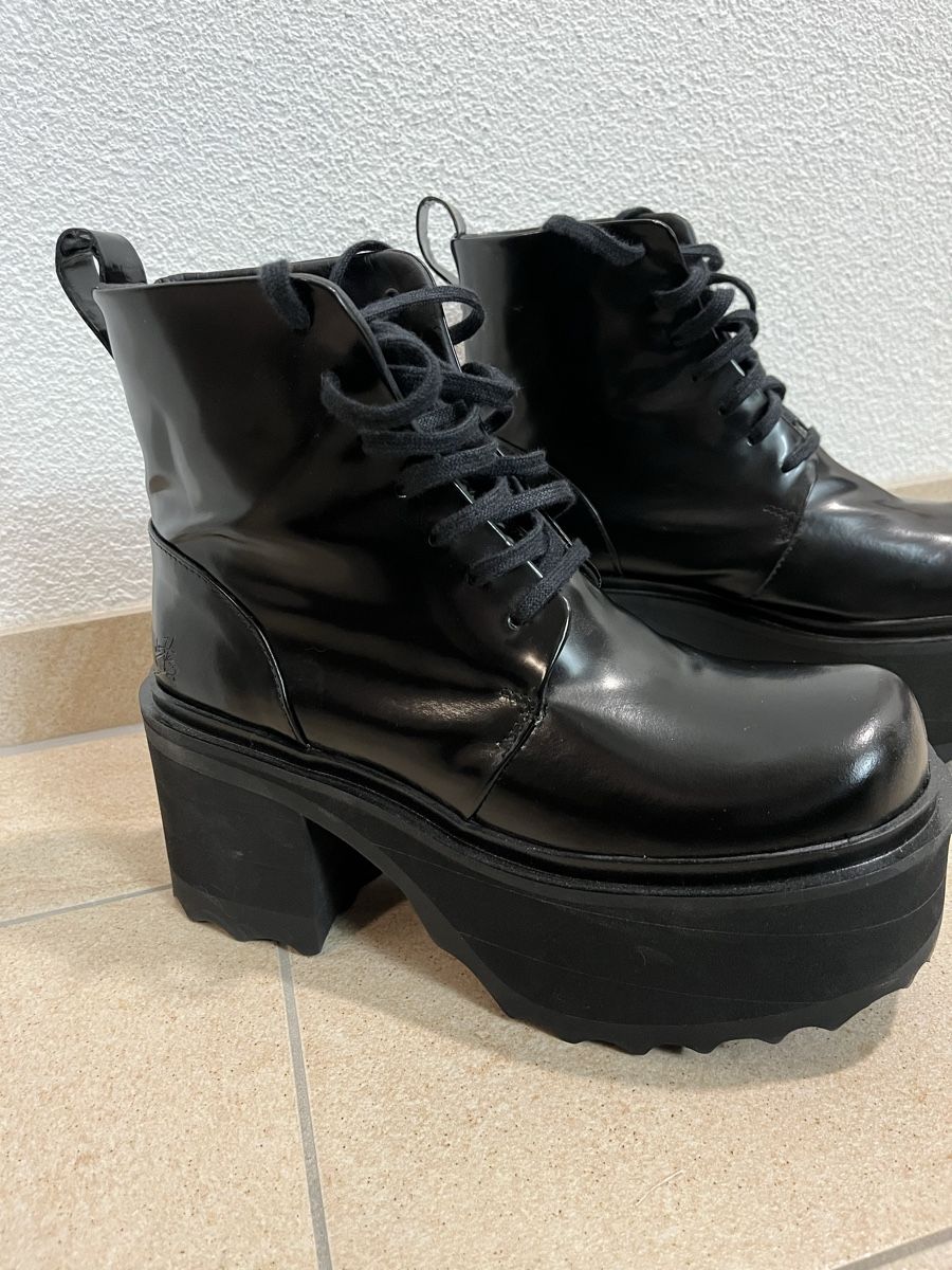Scarpe da uomo: Fluevog Skyhigh Smarty black platform boots – Usato da Zürich venduto da dbi_8v5f 2
