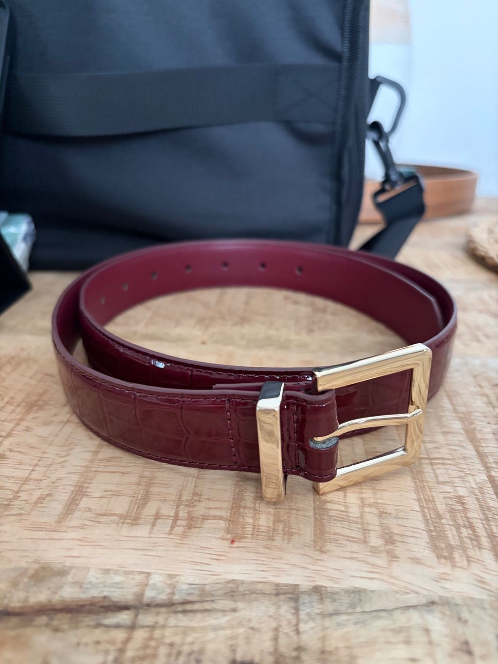 Gürtel: NA-KD New dark red leather belt – Neu und originalverpackt aus Zürich von mon_ht6w