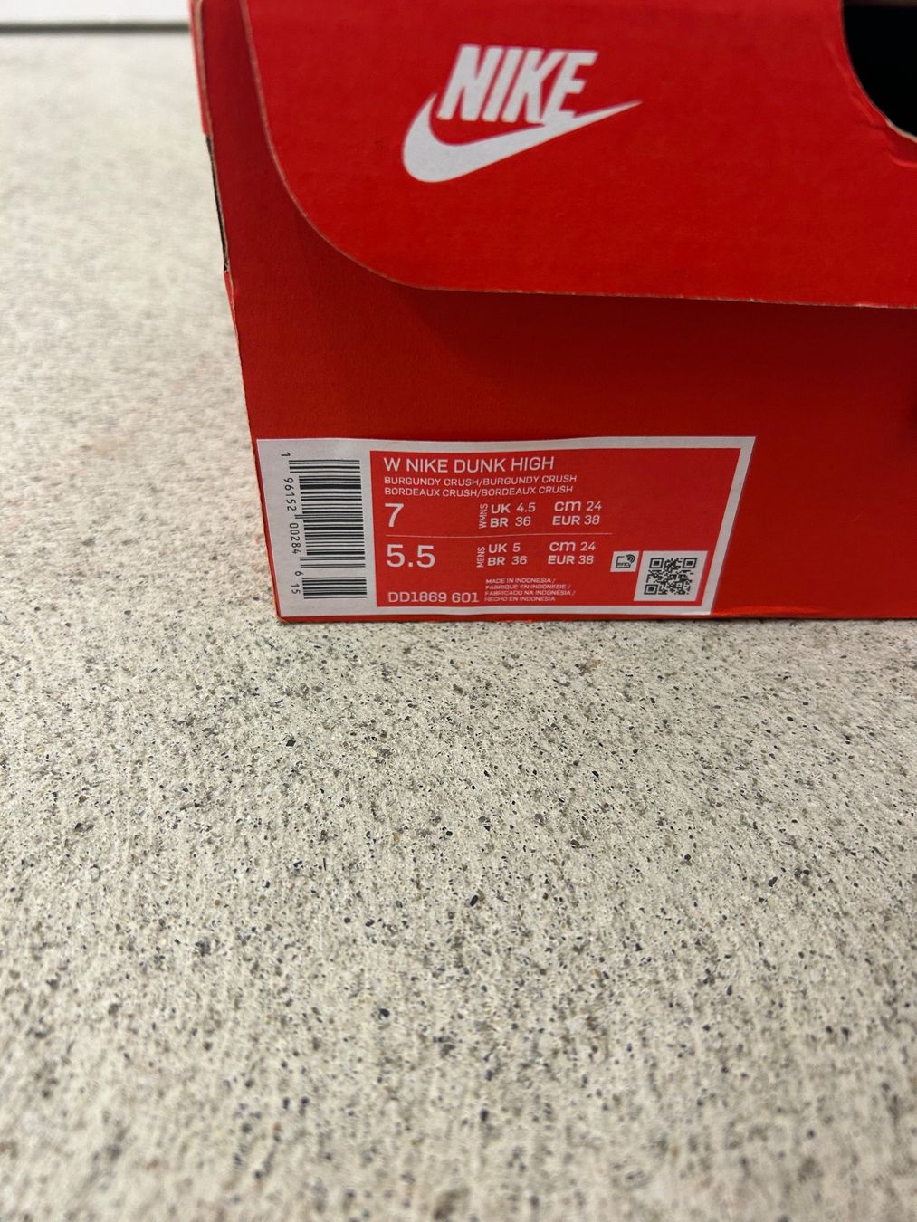 Nike Scarpe da uomo: Nike Dunk High Burgundy Crush – Nuovo e nell'imballaggio originale da St.Gallen venduto da y.vrn1 6