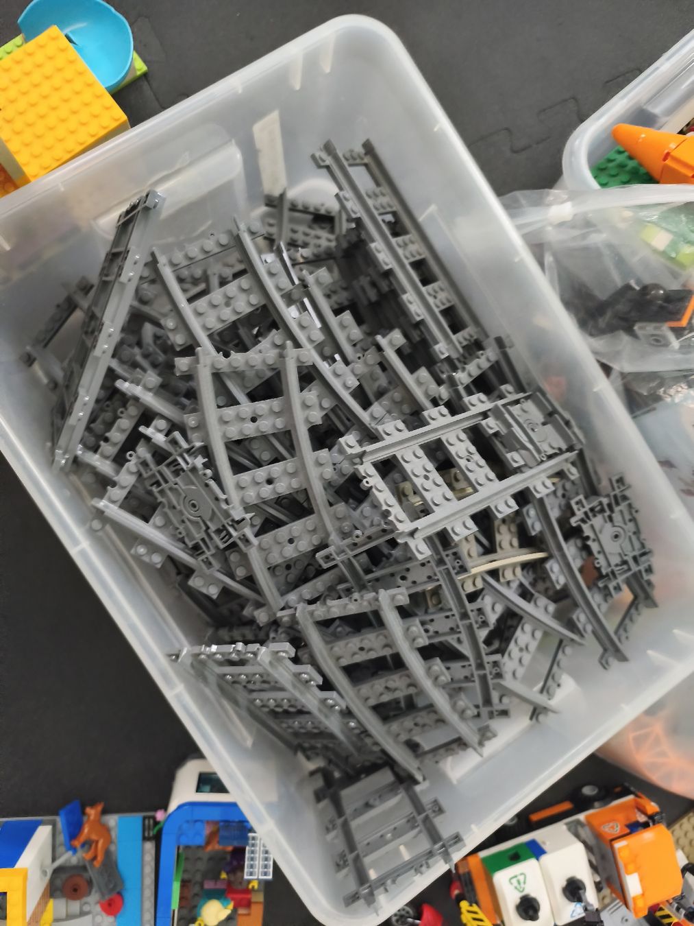 Lego Kit di costruzioni: lego vrac  – Usato da Orbe venduto da don_ym8h 1
