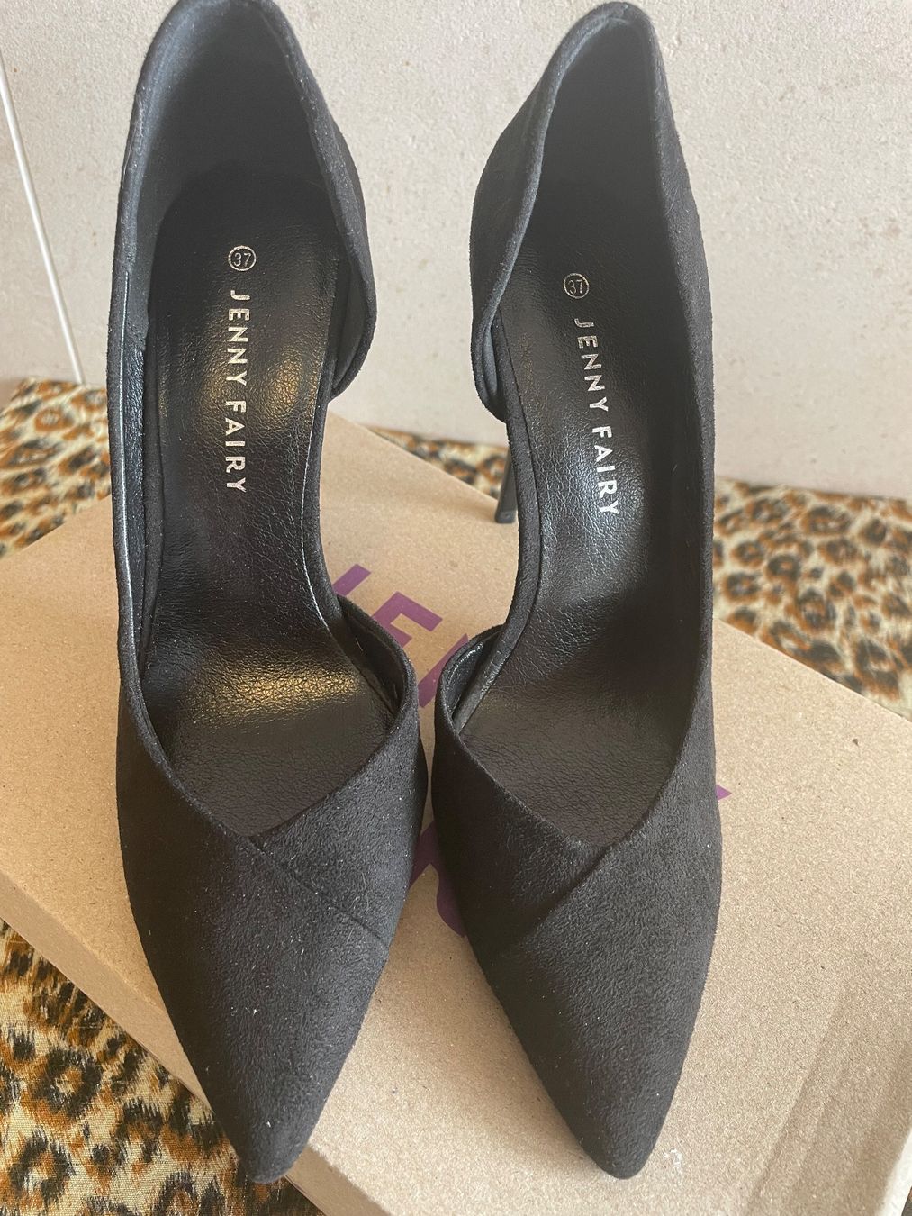 Scarpe da donna: Chaussures à talon noires – Usato da Viganello venduto da Serasia 1