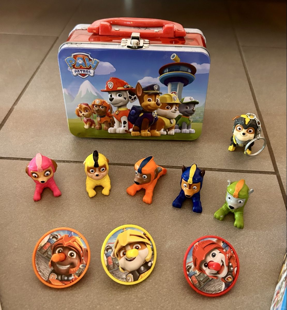 Giocattoli: Paw Patrol Set mit 2 Puzzles, Memory und Mini Figuren – Usato da Oberhasli venduto da Schneeschueh 3