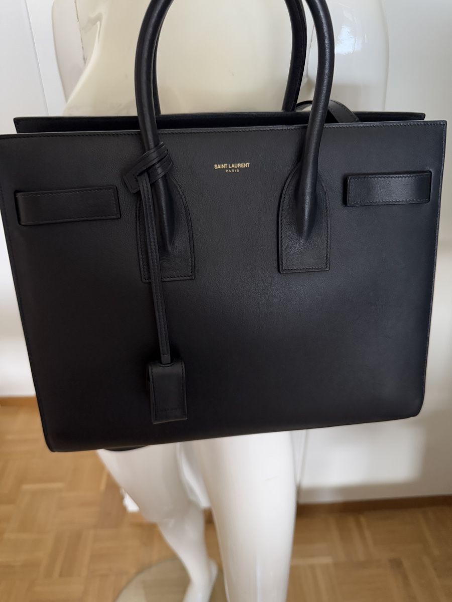 Saint Laurent Borse da donna: Saint Laurent sac du jour – Nuovo (secondo la descrizione) da Versoix venduto da pen_6hgs 1