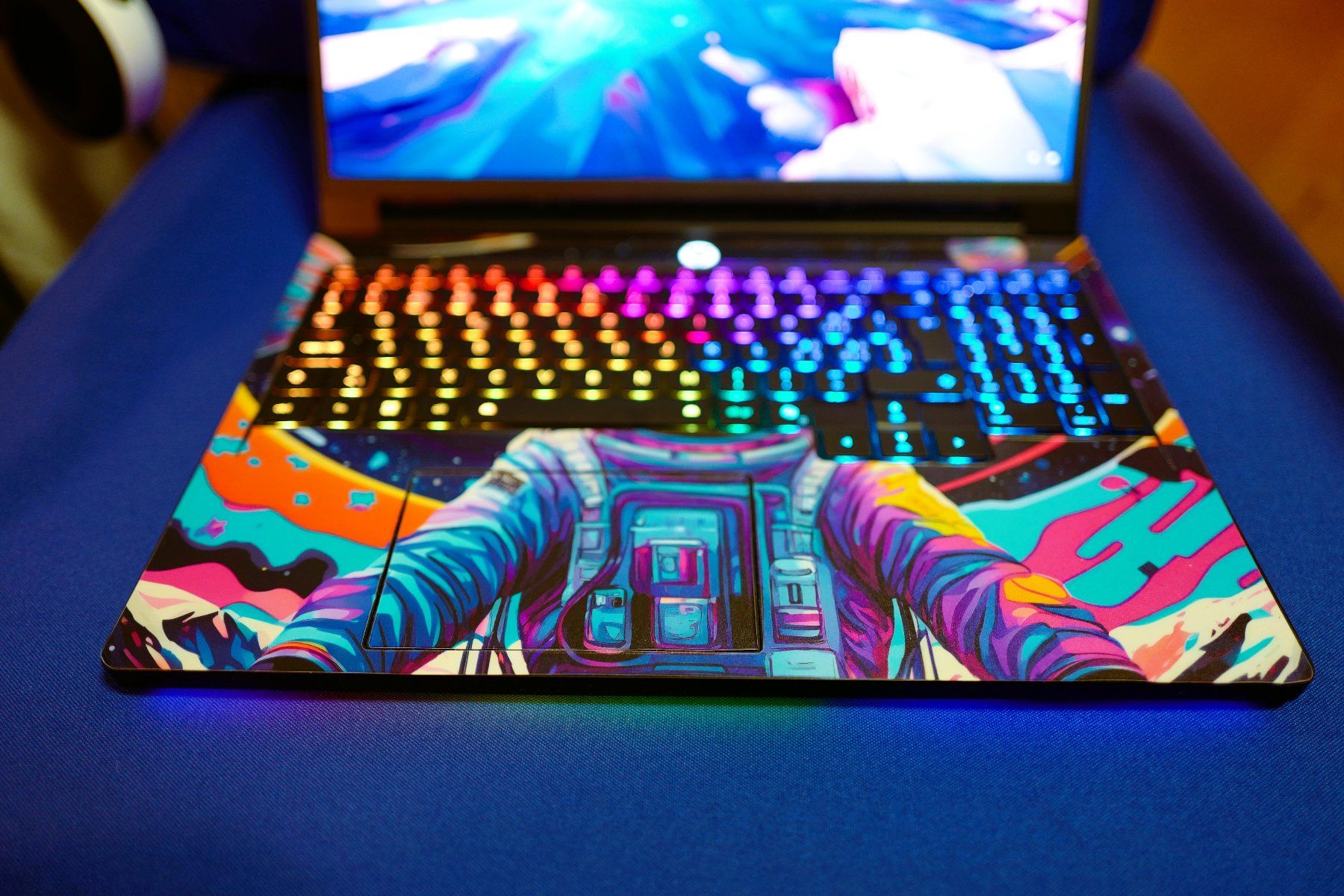 Lenovo Notebook: Legion Pro 7i Gen 10 (16", Intel) – Usato da Sarnen venduto da domitrescu 1