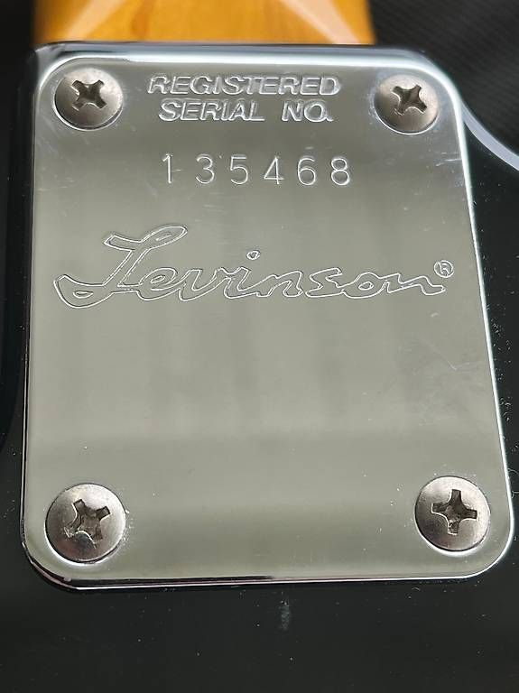 Strumenti musicali: Blade Texas Classic von Levinson – Usato da Wangen an der Aare venduto da Ta_Ri 2